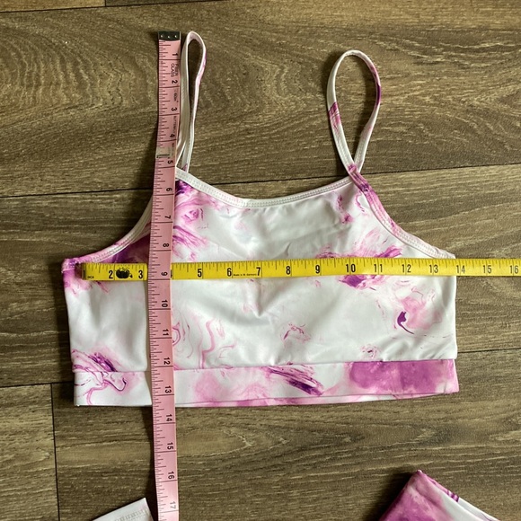 NWT 2 Piece Seamless Yoga Set 7/8 Legging and Bralette Lavender and White S/M/L - Picture 8 of 9